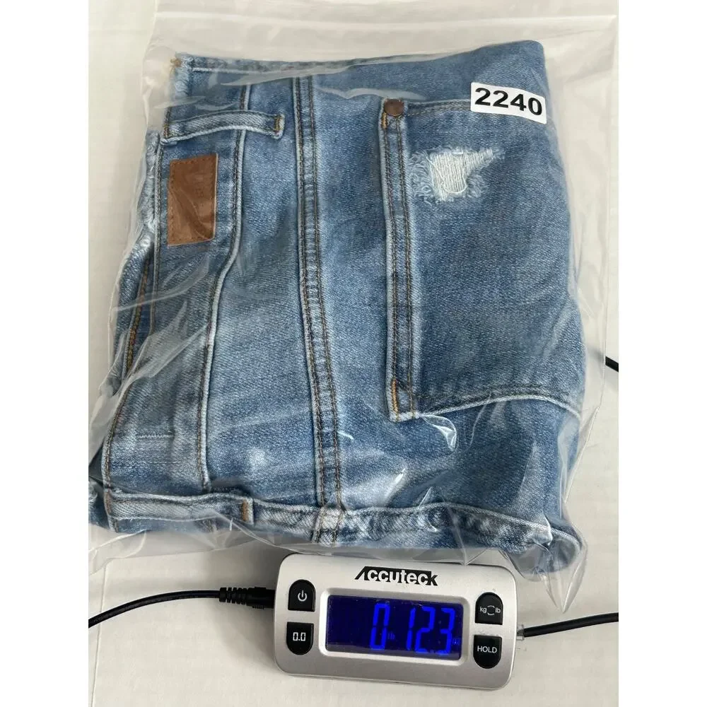 Judy Blue Jean Shorts Size 1XL Distressed High Rise Raw Hem Medium Wash Cut Off‎